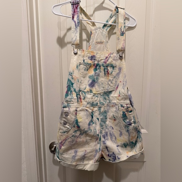 Levi's Pants - Levis Shortalls Womens small Tie Dye Bib Overalls Short Denim like new